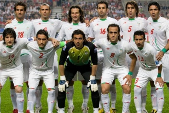 Iran, dove il calcio può quello che la vita non realizza