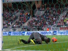 Il goal che facevamo al parco con gli amici, in Ligue 1 (VIDEO)