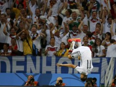 Sono Klose da record: eguagliato Ronaldo