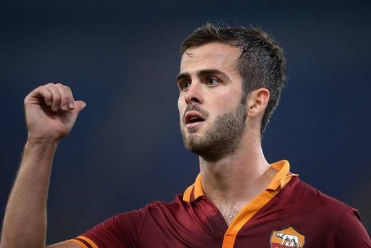 Pjanic incredibile goal da centrocampo (VIDEO)