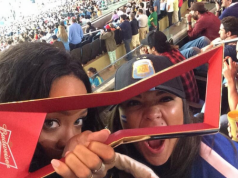 Sexy Rihanna scatenata al Maracanà: ecco le foto più pungenti