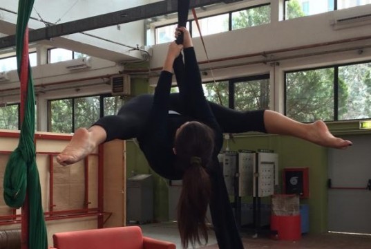 Acrobatica aerea e il corpo lavora a 360° (intervista)