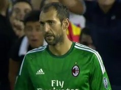 Milan, Diego Lopez out contro Juve, ma c’è qualcuno che ironizza sul suo infortunio (FOTO)