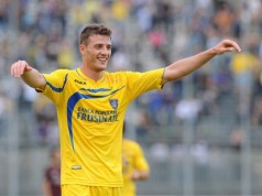 Serie B: il Frosinone vola, bene Bari e Bologna, incubo Catania