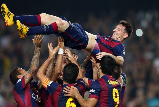 Calcio estero, il week-end dei record e delle conferme