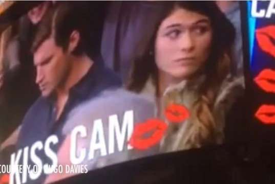 kiss cam