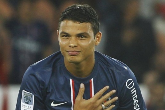 Thiago Silva commuove il web: ecco il suo bellissimo gesto prima della partita col Lione (VIDEO)