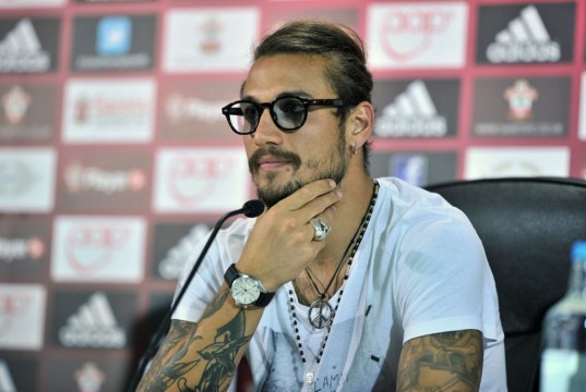 Osvaldo, un’accoglienza da “schiaffi” al Boca Juniors (VIDEO)