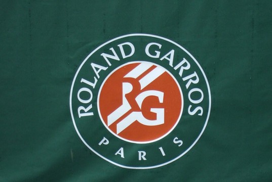 Roland Garros: buona la prima per Federer e Wawrinka. Avanti la Giorgi