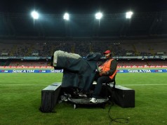 Bufera sui diritti TV: perquisite le sedi di Lega Calcio, Sky e Mediaset