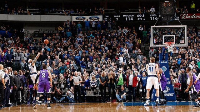 Buzzer beater di Deron Williams