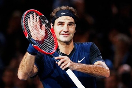 Federer operato al ginocchio: niente Rotterdam e Dubai