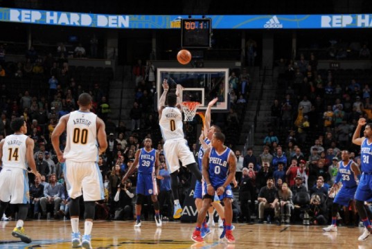 Buzzer beater di Emmanuel Mudiay