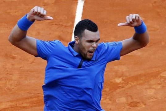 Montecarlo: Tsonga elimina uno spento Federer !