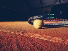 Come scegliere la racchetta da tennis giusta: i fattori fondamentali Migliore racchetta tennis