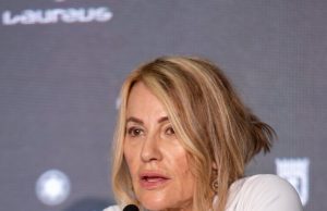 Nadia Comăneci: la ginnasta che ottenne il primo 10 perfetto.