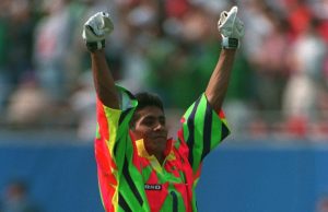 Le maglie da calcio degli anni ’90: quando il design era audace e kitsch.