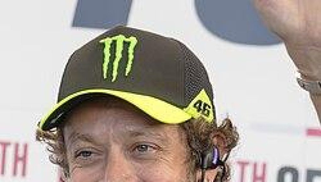 Valentino Rossi contro Marc Márquez: due stili di guida a confronto.