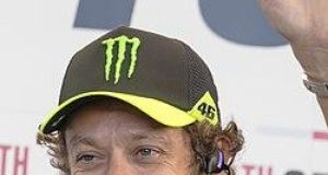 Valentino Rossi contro Marc Márquez: due stili di guida a confronto.