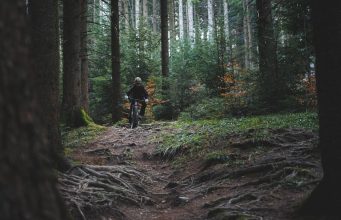 Fausto Coppi vs Gino Bartali: non solo una rivalità sportiva.