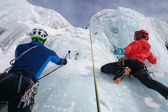 Il fenomeno dell’arrampicata sportiva: dalle pareti alla palestra