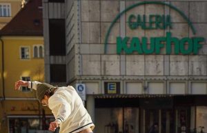 La nascita dello Skateboard: dalle piscine vuote alle Olimpiadi